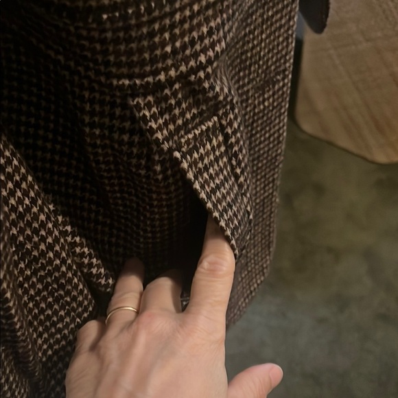 Women's Brown Checkered Jacket banana republic size 10 worn once - Picture 3 of 4